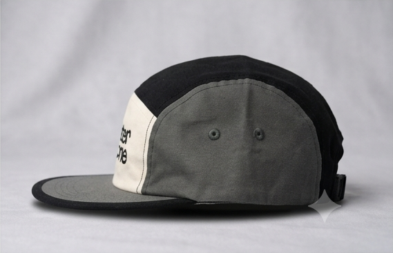 Gorra Oyster Stone 5 paneles - vista lateral derecha