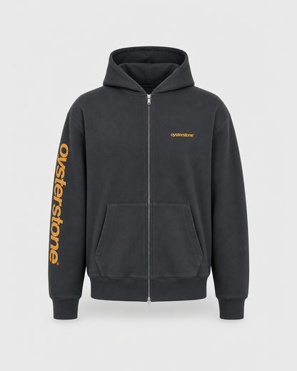 Zip Hoodie MEMORIES negro lavado de Oyster Stone, vista delantera con logo oysterstone en el pecho y en la manga